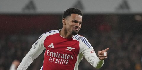 Ternyata Ethan Nwaneri Tidak Diperbolehkan Masuk Ruang Ganti Arsenal, Kenapa?