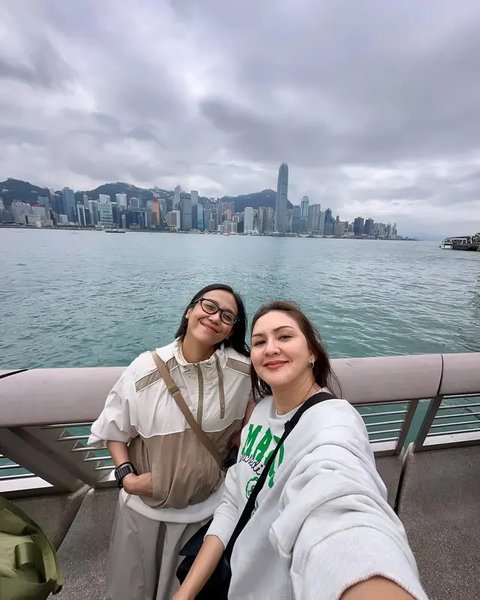Potret Donna Agnesia Liburan Perdana Bareng Sahabat. (Sumber: Instagram/dagnesia)