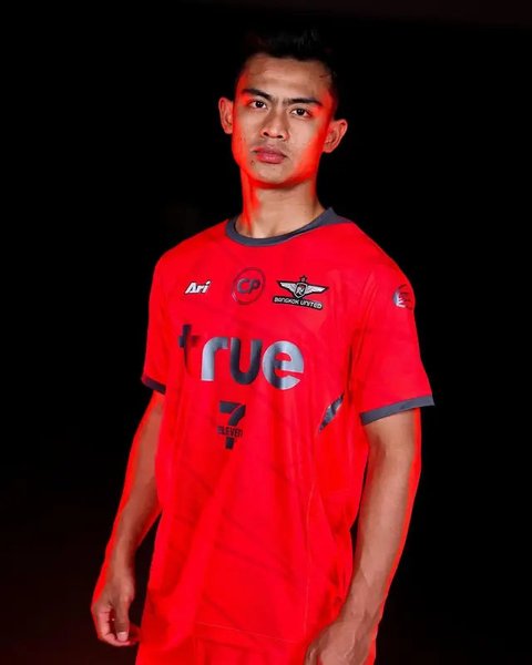 Penampilan Arhan di Liga Thailand Disorot Media Vietnam, Punya Kemampuan Lemparan Jarak Jauh yang Mematikan