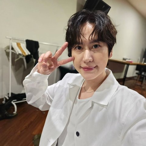 Profil Lengkap Cho Kyuhyun, Perjalanan Karier dan Fakta Menarik