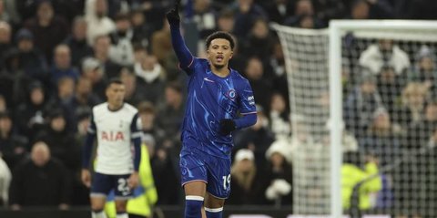 Cari Musuh! Jadon Sancho Bikin Geram Fans MU dengan Satu Kata di Postingan Instagram Marcus Rashford