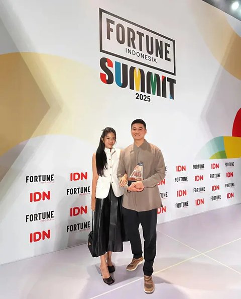 Public figur masuk 40 Under 40 Fortune Indonesia 2025. (sumber: Instagram/arnoldpo/raisa6690)