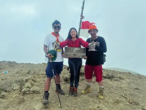 Potret Pasangan Artis Rayakan Valentine (Sumber: Instagram/alghazali7 dan maudiayunda)