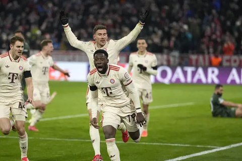 Pemain AC Milan, Joao Felix, tampak lemas setelah timnya hanya bermain imbang 1-1 melawan Feyenoord pada leg kedua play-off 16 besar Liga Champions yang digelar di San Siro, Rabu (19/2/2025)