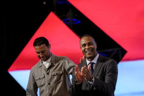 Asisten Patrick Kluivert Yakin Timnas Indonesia Bisa Langsung lolos ke Piala Dunia 2026