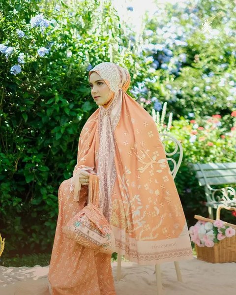 Tren model mukena lebaran 2024 (Sumber: Instagram/