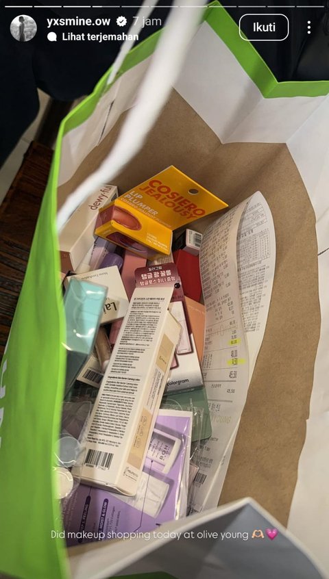 Potret Yasmine Ow Bulan Madu di Korea Bareng Suami, Kalap Belanja Makeup dan Softlens