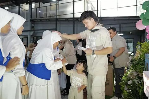Momen Ulang Tahun Ameena ke-3. (Sumber: Instagram/aurelie.hermansyah)