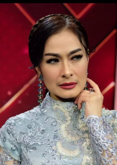 Inilah Segudang Penghargaan Diva Dangdut Iis Dahlia, Tetap Eksis Meski Sudah Lebih Dari 30 Tahun Berkarya!