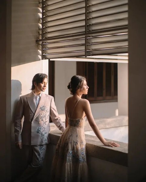Intip foto prewedding Angga Yunanda dan Shenina Cinnamon yang mirip dengan adegan film (@angga)