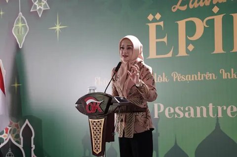 Kepala Eksekutif Pengawas Perilaku Pelaku Jasa Keuangan, Edukasi, dan Pelindungan Konsumen OJK, Friderica Widyasari Dewi dalam program Gebyar Ramadan Keuangan Syariah (GERAK Syariah), di AEON