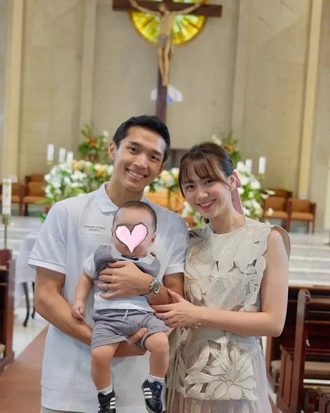 Potret Baby Jayden Anak Jonatan Christie dan Shanju Dibaptis. (Sumber: Instagram/shanju)