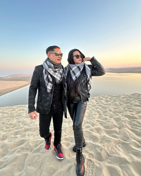 LDR Indonesia - Qatar, Ini Kisah Cinta Fitri Carlina yang Selalu Harmonis Bareng Suami Pilot