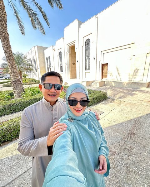 LDR Indonesia - Qatar, Ini Kisah Cinta Fitri Carlina yang Selalu Harmonis Bareng Suami Pilot