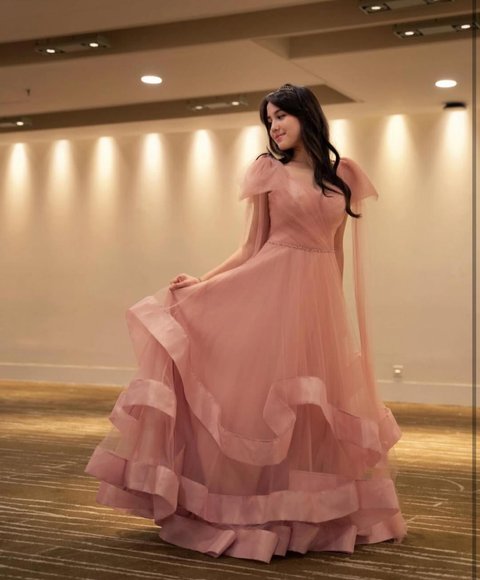 Pesona Natural Nicole Rossi, Pemeran Zara di 'ASMARA GEN Z', Bikin Jatuh Hati!