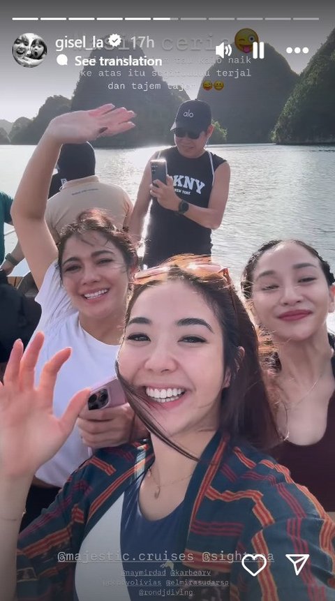 Potret Seru Gisel dan Naysilla Mirdad Liburan ke Raja Ampat Bareng Sahabat, Dari Hiking hingga Snorkeling