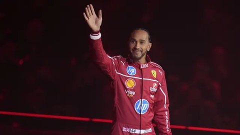 Lewis Hamilton yang memperkuat Scuderia Ferrari. (X/Ferrari)