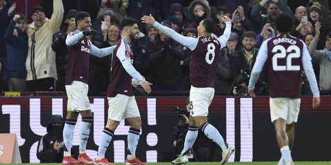 Daftar Lengkap Tim Lolos Babak 8 Besar FA Cup 2024/2025