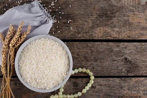 tujuan mengeluarkan zakat fitrah Ilustrasi dibuat AI