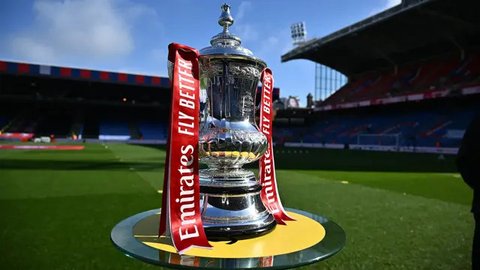 Piala FA - Ilustrasi Piala FA Cup Arsenal (Bola.com/Adreanus Titus)