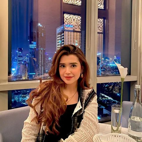 Azella Alhamid/www.instagram.com/azella.alhamid/