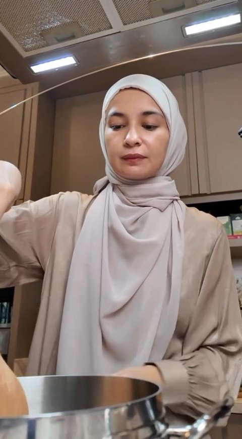 Shireen Sungkar Bagikan Resep Nasi Hainan Rice Cooker untuk Buka Puasa, sang Anak: Enak Banget