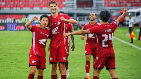 BRI Liga 1 - PSM Makassar Vs Persebaya Surabaya (Bola.com/Adreanus Titus)