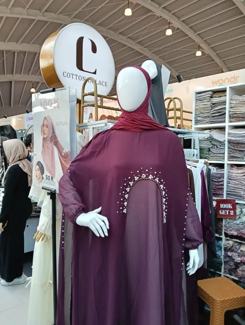 Berburu Baju Lebaran Trendy di 2025, Mulai dari Sarimbit hingga Gamis Katbol