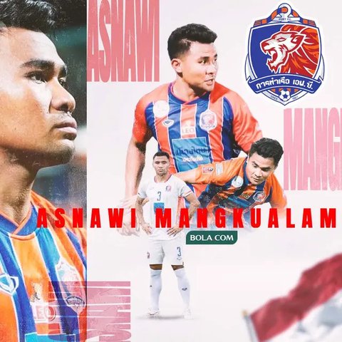 Lemparan ke dalam Pratama Arhan. (Bola.com/Dok.True Bangkok United).