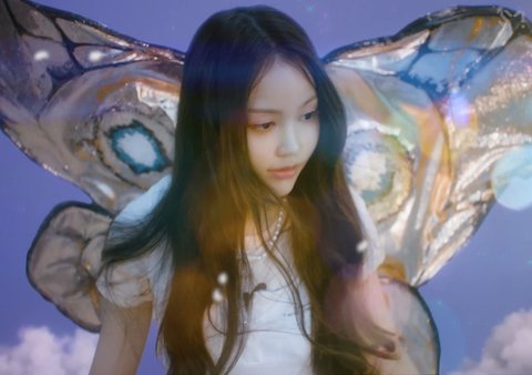 Hearts2Hearts Rilis MV Terbaru 'Butterflies' dengan Visual Memukau
