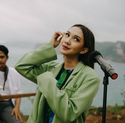 Profil Raissa Ramadhani, Penyanyi yang Memikat Hati Arbani Yasiz