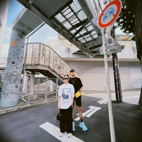 Agnez Mo dan Adam Rosyadi 4 Tahun Pacaran (Sumber: Instagram/ryoshiadam)