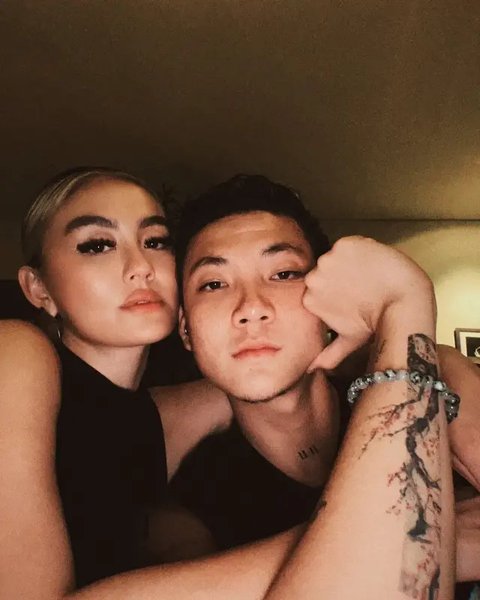 Agnez Mo dan Adam Rosyadi 4 Tahun Pacaran (Sumber: Instagram/ryoshiadam)