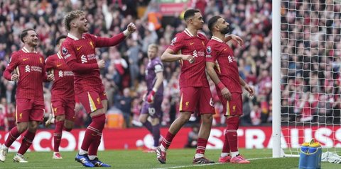 Mohamed Salah dan Trent Alexander-Arnold Gelut di Sesi Latihan Liverpool Sampai Dilerai Pemain Lain