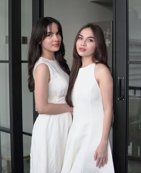 6 Potret Steffi Zamora dan Elina Joerg Pamer Keanggunan, Duo Cantik yang Bikin Kagum