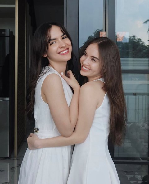 6 Potret Steffi Zamora dan Elina Joerg Pamer Keanggunan, Duo Cantik yang Bikin Kagum