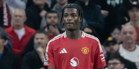 Waduh, Leny Yoro Beneran Absen di Laga Manchester United vs Real Sociedad?
