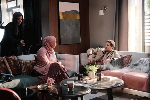 Potret Oki Setiana Dewi Main Serial Komedi Mesir (Sumber: Instagram/okisetianadewi)
