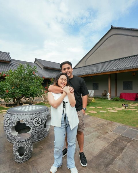 Potret Ultah Gritte Agatha ke-29, Bahagia Rayakan Bareng Suami dan Anak