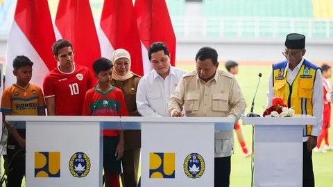 Erick Thohir menilai dalam pelaksanaan renovasi dan pembangunan 17 stadion tersebut merupakan wujud dukungan pemerintah untuk memajukan sepak bola Indonesia. (Foto: Dokumentasi PSSI)