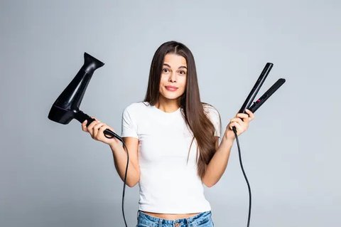 Cara Mengatasi Rambut Rontok, Solusi Mudah dengan 2 Bahan Ini
