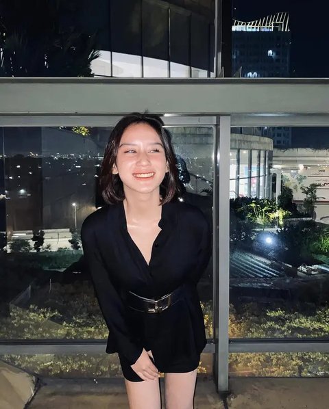Luna Alhamdy Wanita Dikabarkan Dekat Virgoun (Sumber: Instagram/unaaaptr)