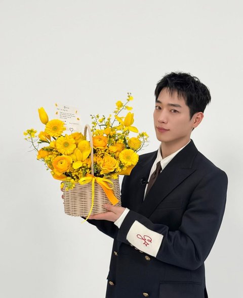 Perankan Jeong Hae Seong di Drakor Hits UNDERCOVER HIGH SCHOOL, Intip 5 Potret Tampan Seo Kang Joon