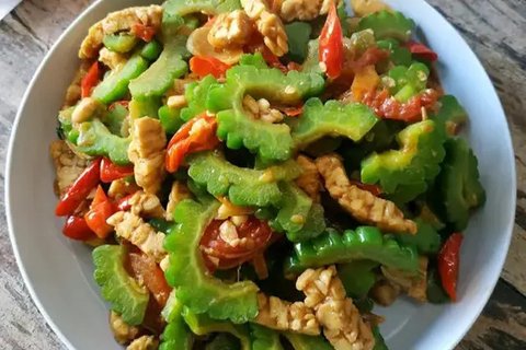 Tumis pare untuk kesehatan kulit