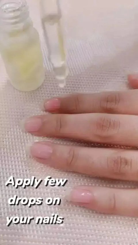 Menggunakan nail art dan press-on nails bisa merusak kuku, intip cara merawatnya berikut ini! [pexels/designcologist].