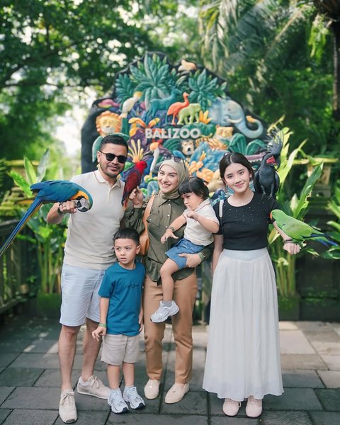 7 Potret Irish Bella Bersama 2 Putri Sambungnya dari Berbagai Momen, Penuh Kehangatan - Ungkap Rasa Rindu