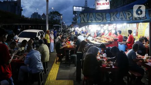 FOTO: Mengunjungi Sentra Nasi Kapau Kramat Raya, Lokasi Favorit Berburu Hidangan Khas Sumatera Barat untuk Berbuka Puasa