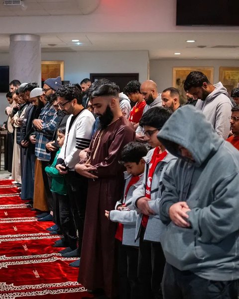 MU Gelar Buka Bersama dan Salat Tarawih di Old Trafford, Pertama Kalinya pada Ramadan Tahun ini