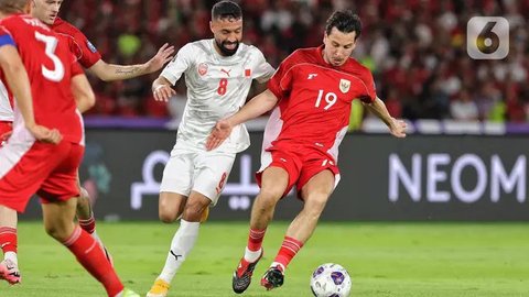 FOTO: Ini Gol Cantik Ole Romeny yang Bawa Timnas Indonesia Bungkam Bahrain