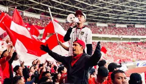 Aksi Selebrasi Ibnu Jamil, Atta Halilintar hingga Ganindra Bimo Sambut Kemenangan Timnas Indonesia di Stadion GBK